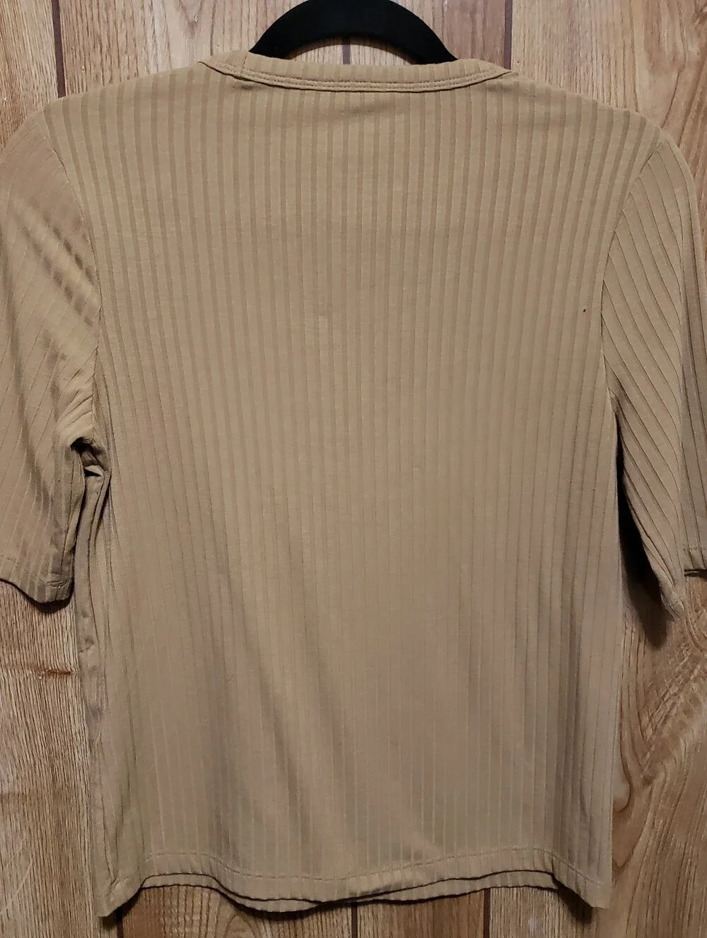 banana republic Rib Knit T-shirt men Small Tan Bloke Business Casual Comfort